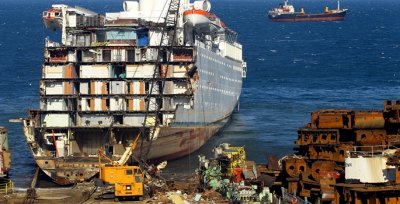 

AB’nin 1.5 milyon tonluk hurdası 
